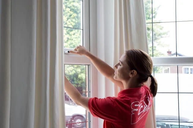 Clean Upvc Window Frames